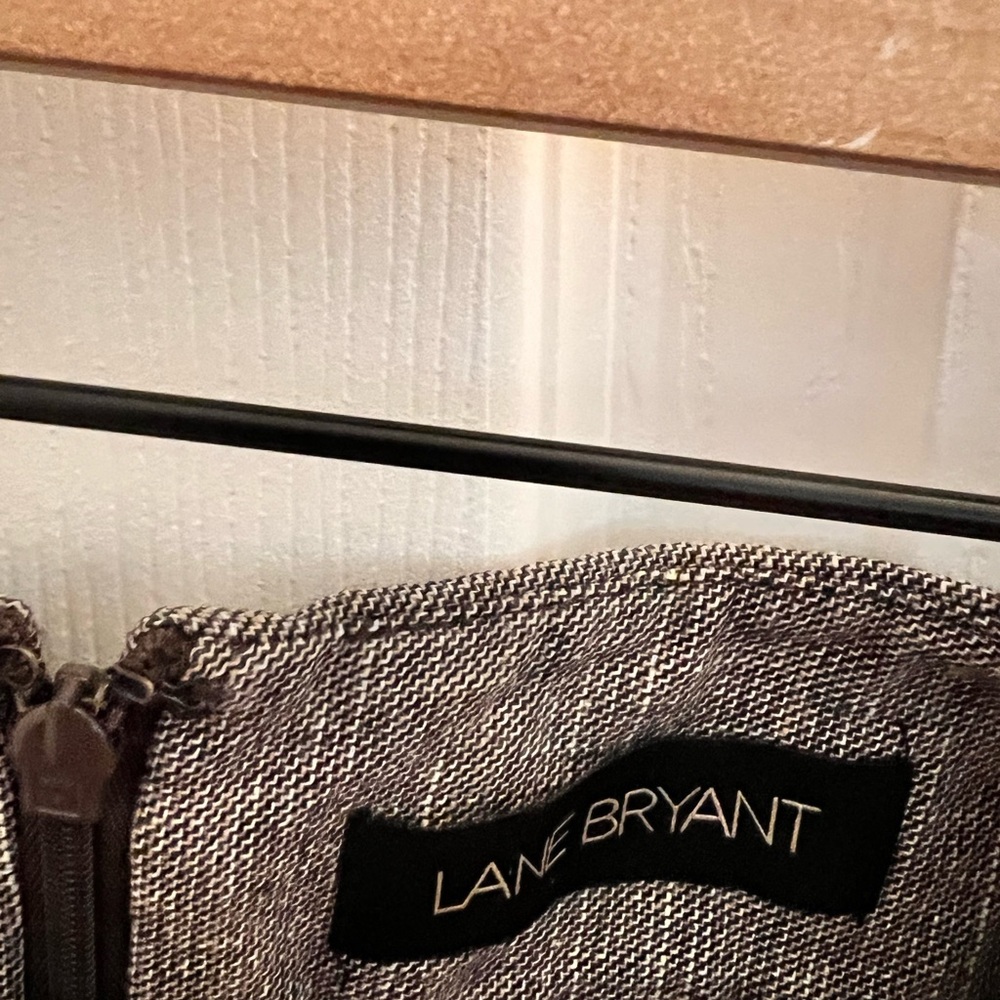 Lane Bryant Women's Pencil Skirt Size 20 - Picture 2 of 5